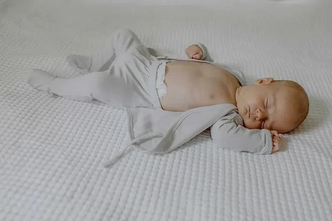 Organic Footed Romper - Mist