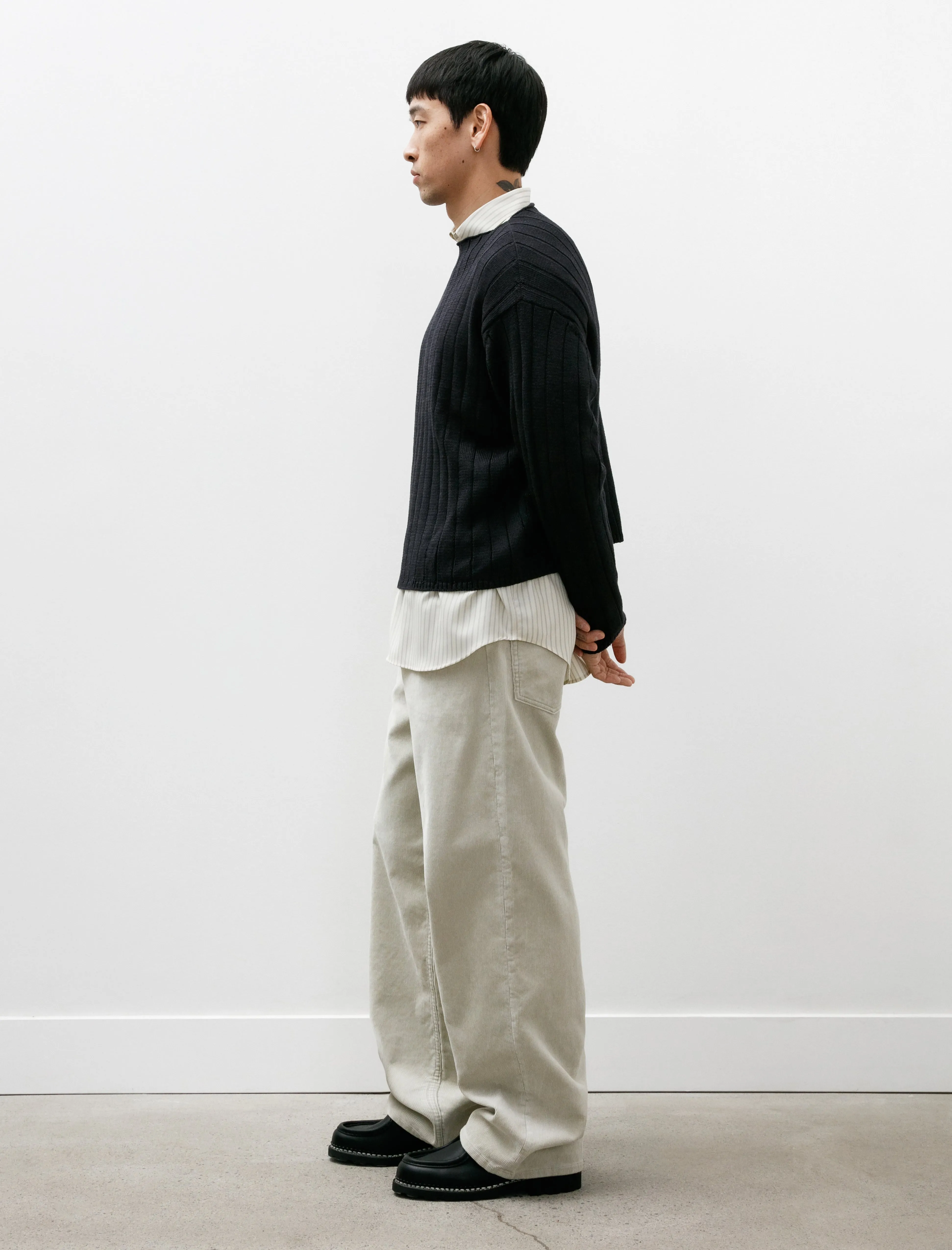 Pigment Dye Finx Corduroy Wide 5P Pants White Khaki