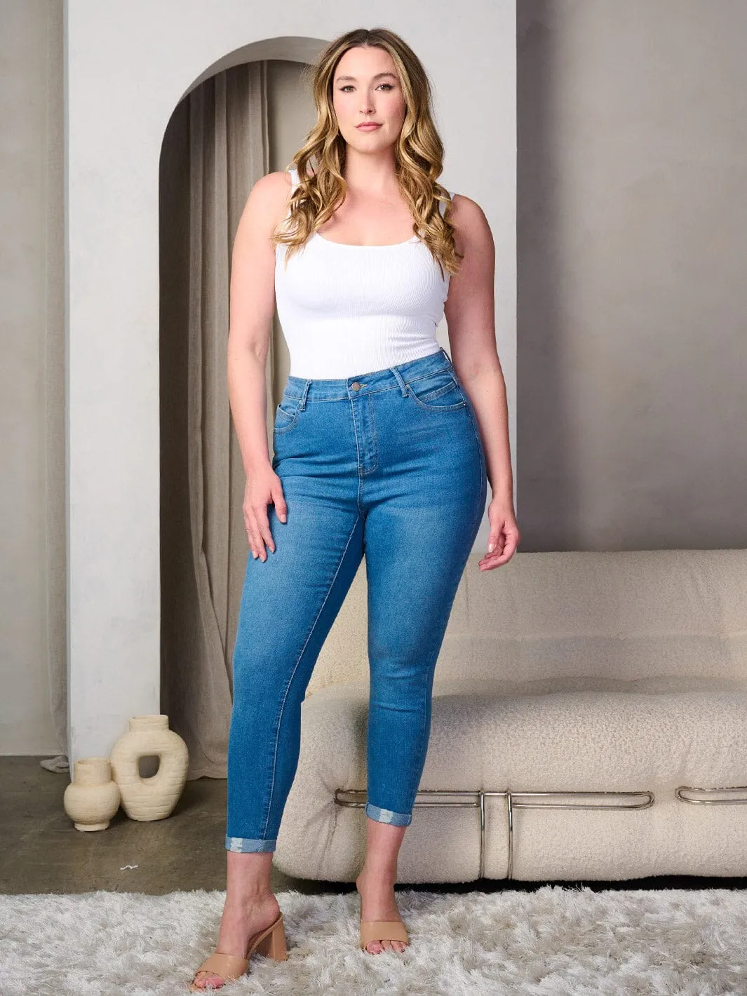 PLUS SIZE BUTTON CLOSURE WASHED DENIM SKINNY JEANS