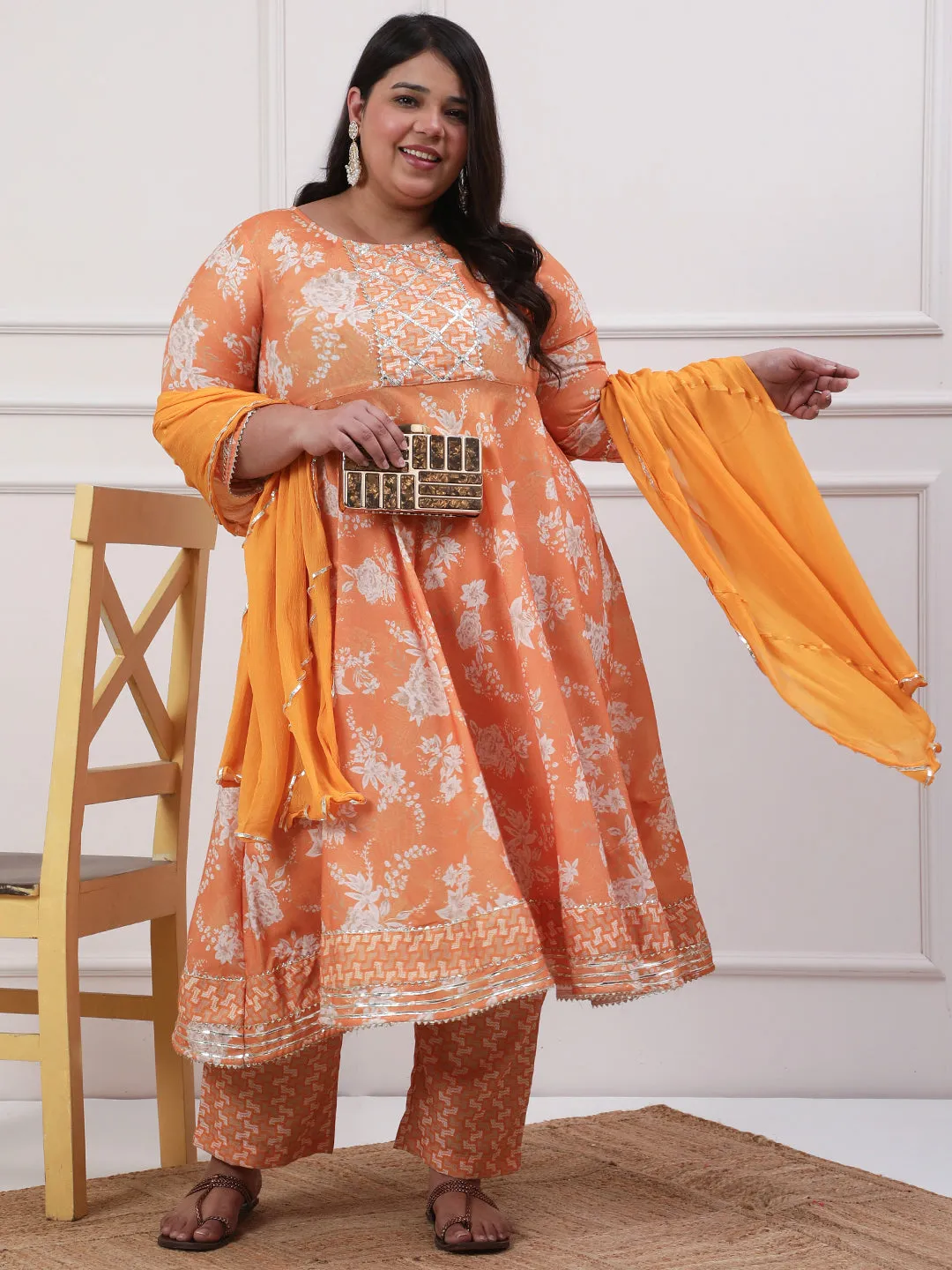 Plus Size Floral Printed And Gotta Work Suit Set
