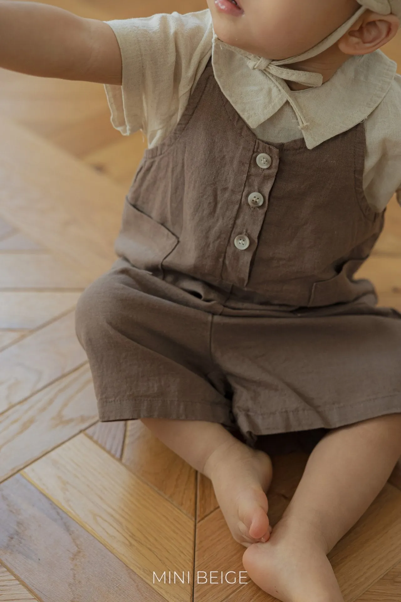 Pocket suspender rompers