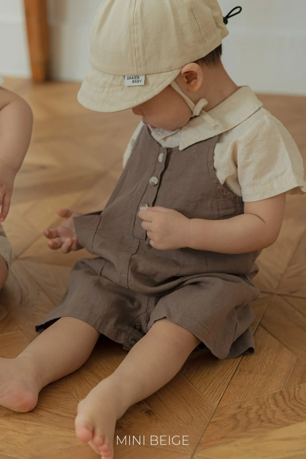 Pocket suspender rompers