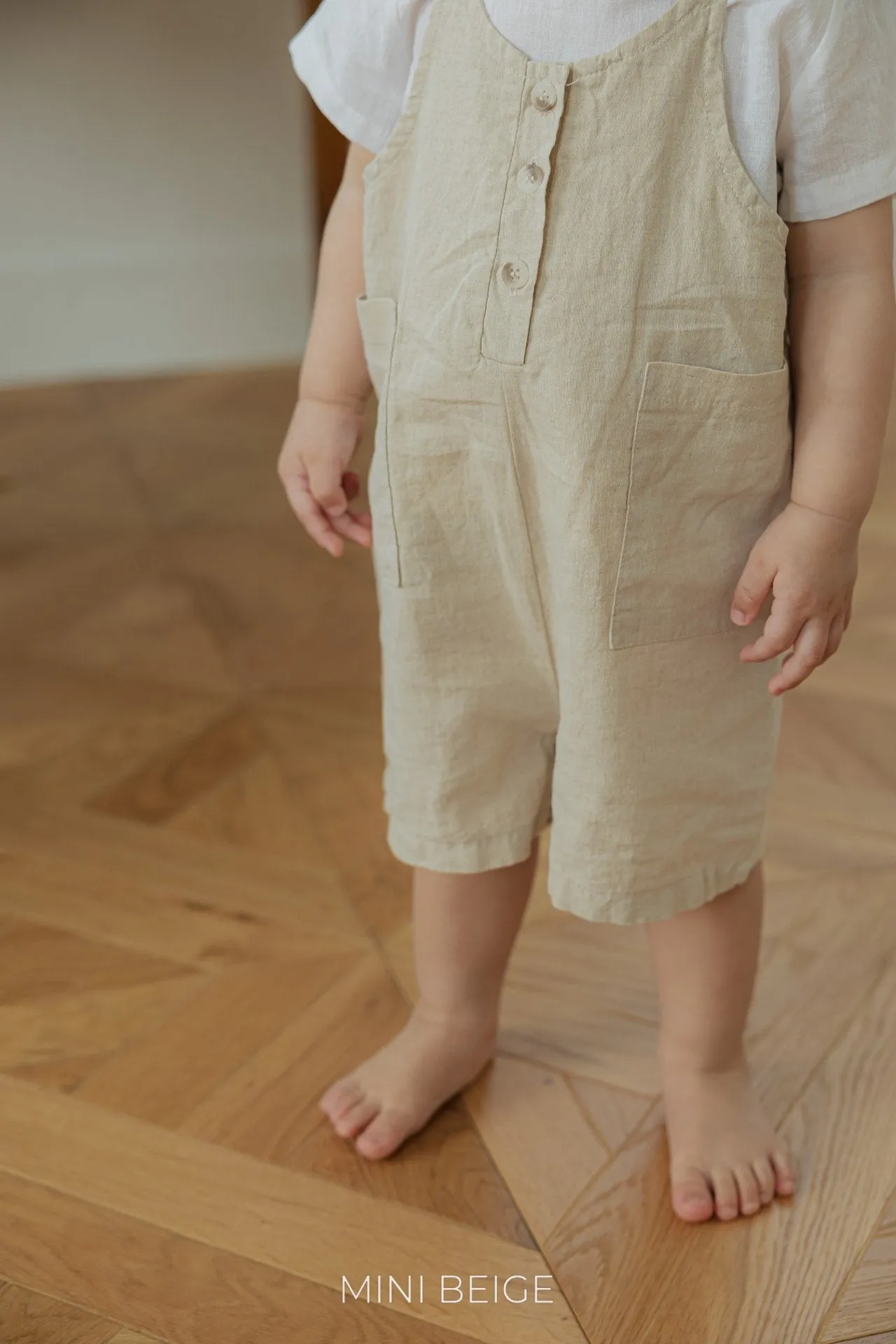 Pocket suspender rompers
