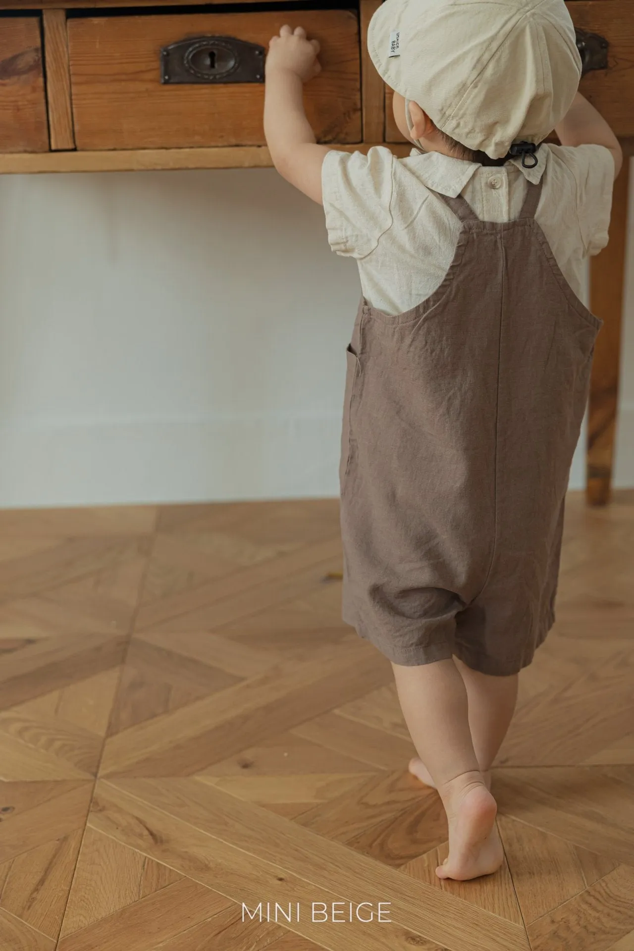 Pocket suspender rompers