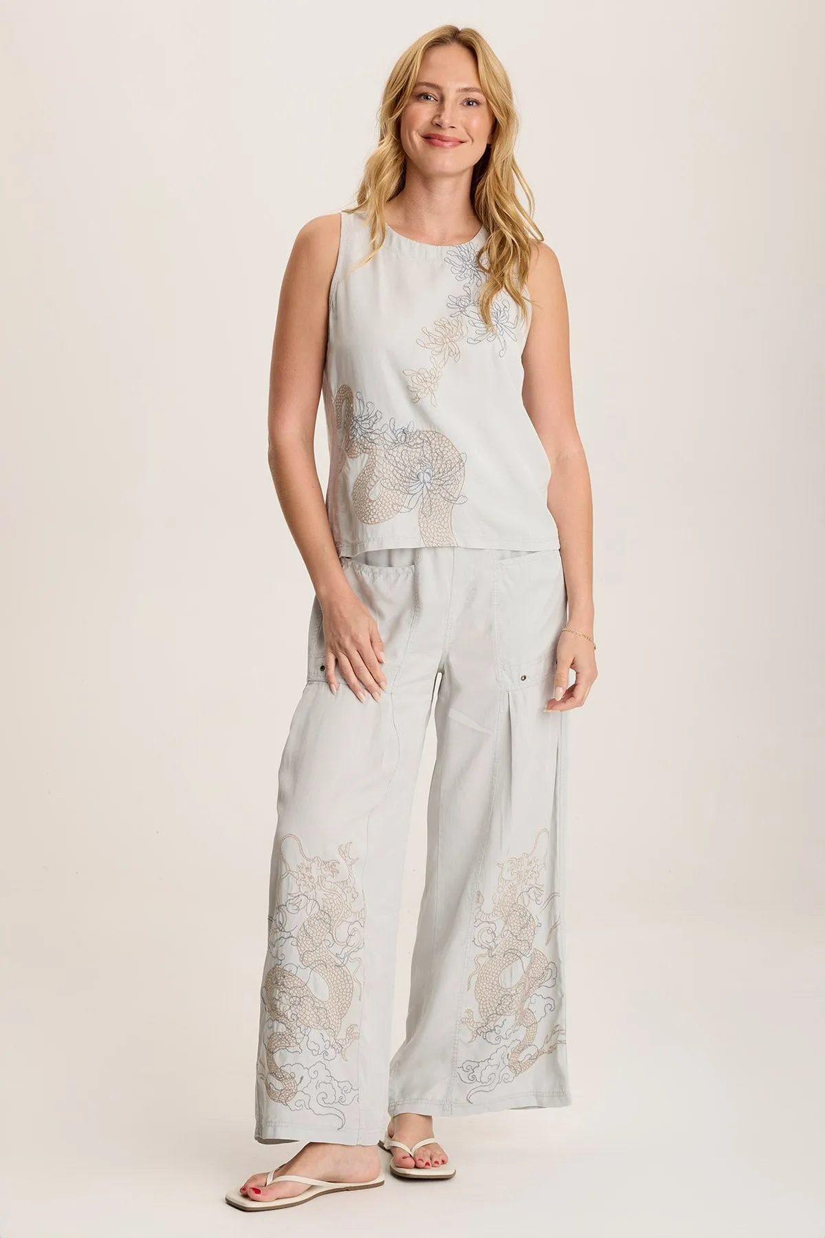 Quan Twill Embroidered Tank