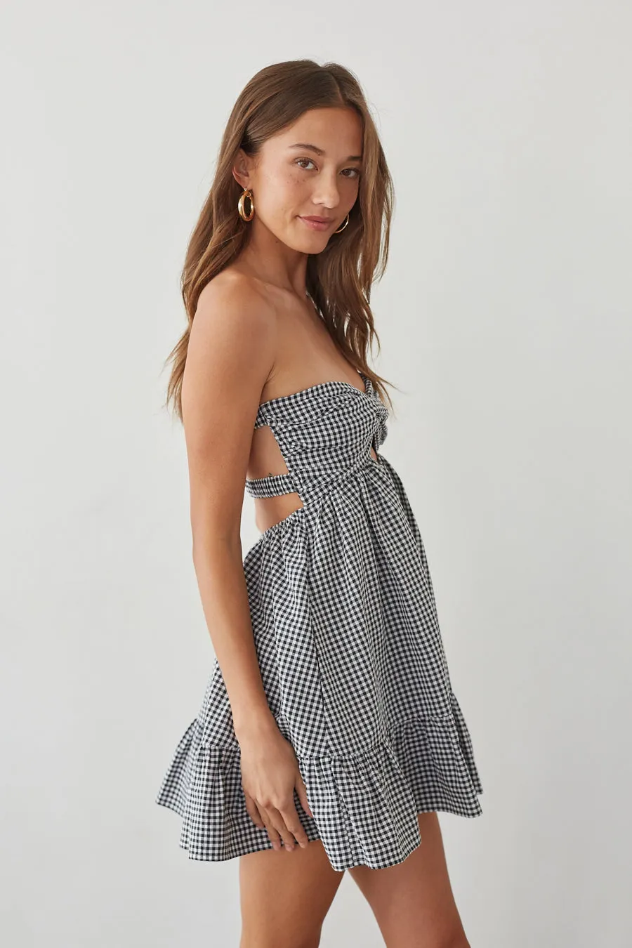 Savannah Strapless Twist Front Romper
