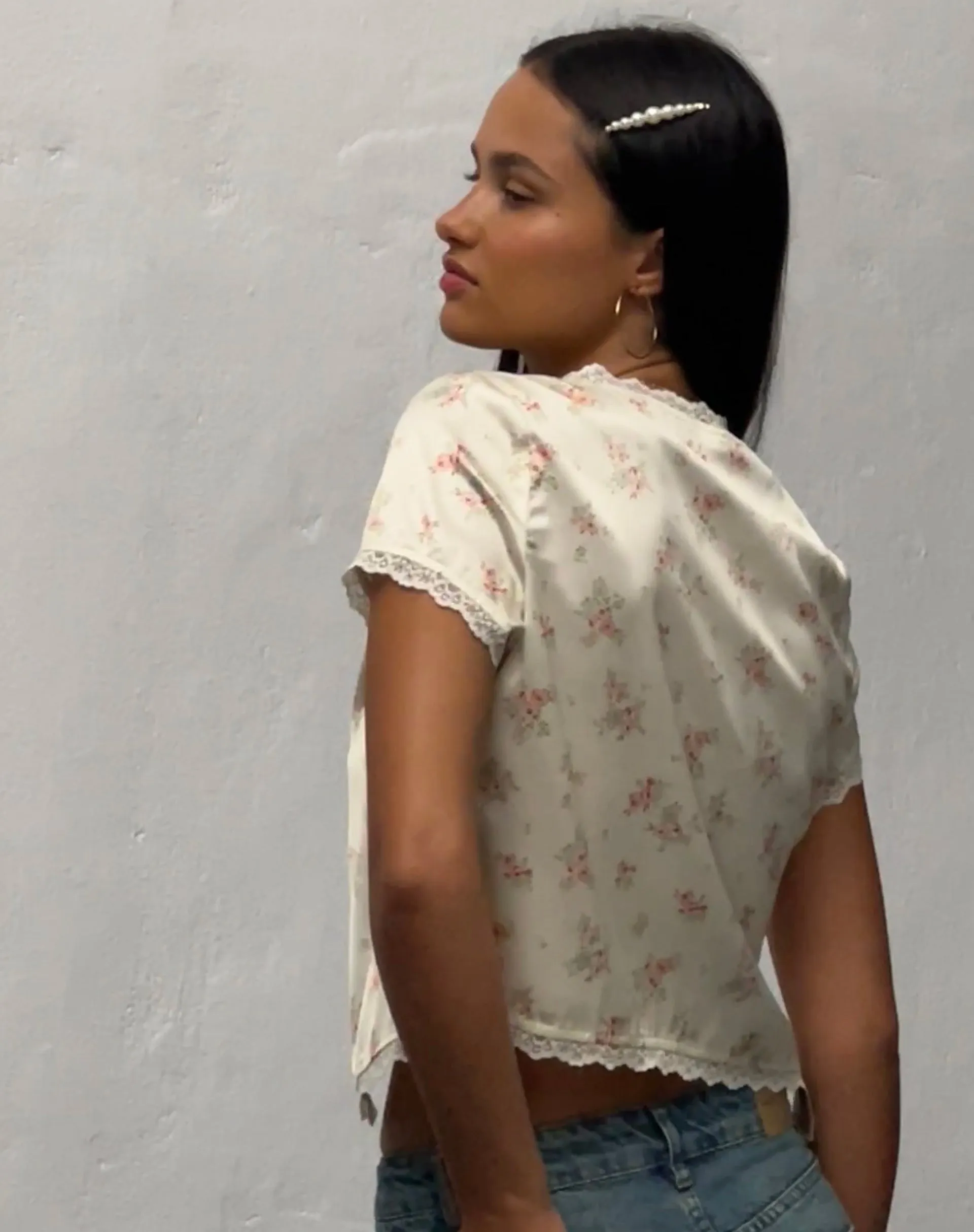 Selene Tie Front Top in Satin Vintage Rose Garland