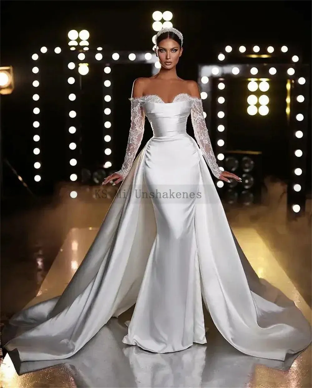 Sexy Mermaid Wedding Dresses Long Sleeve Lace Bride Dress Detachable Skirt Train Customized Wedding Gowns Church Robe de Mariage