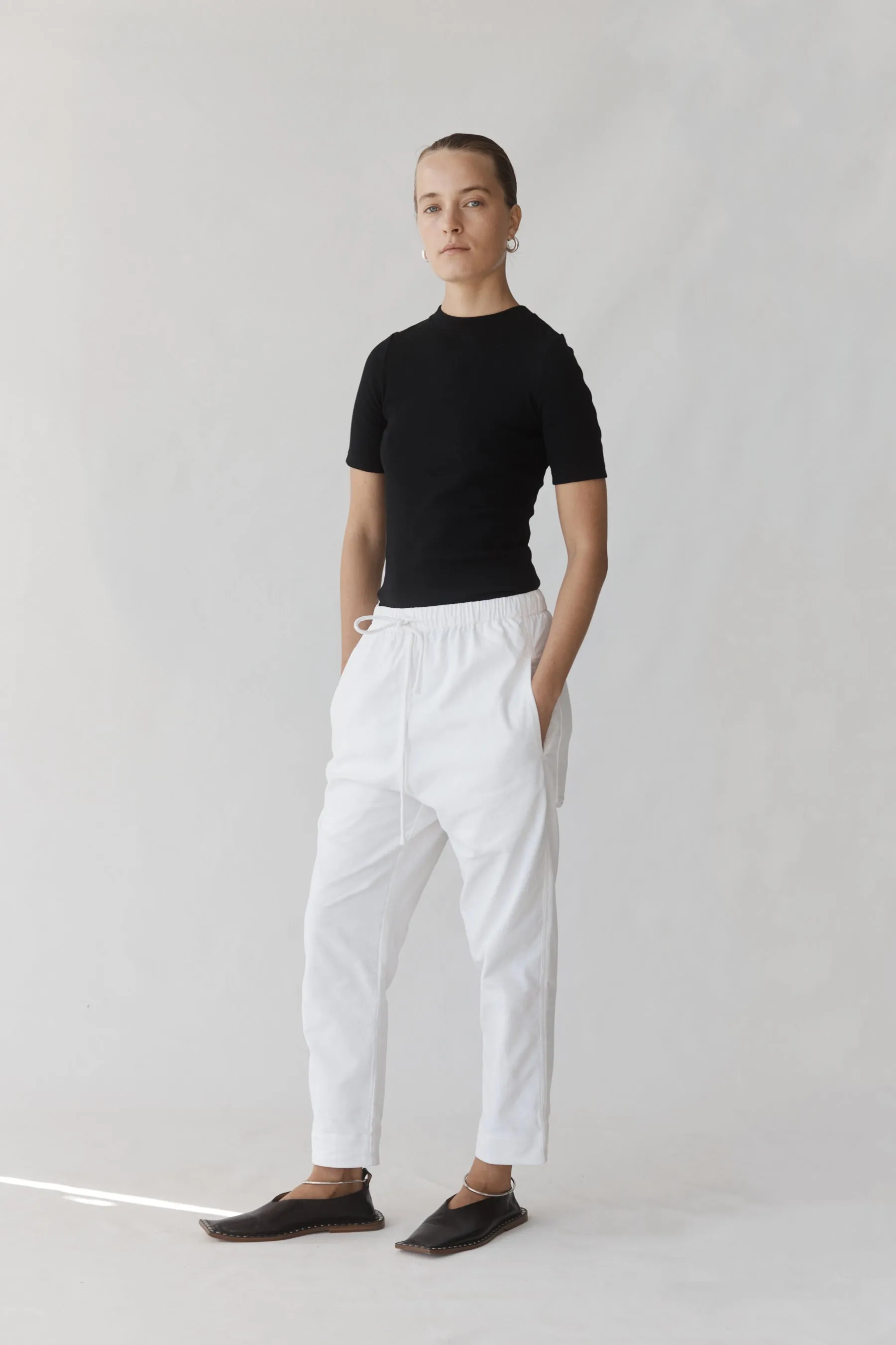 SIZE LARGE (12) Ashley Pant in White