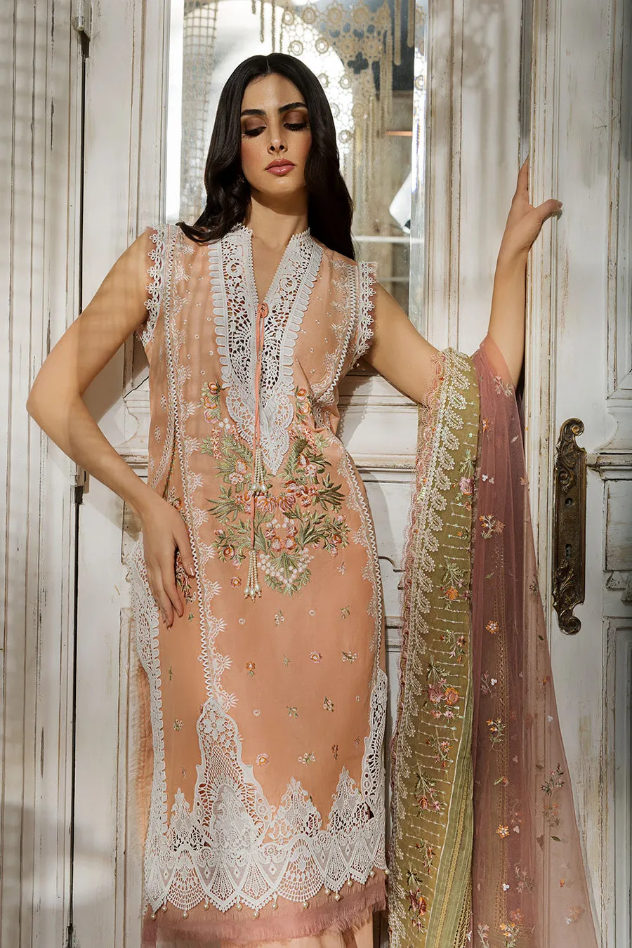 SOBIA NAZIR LUXURY LAWN 2023 | 2A