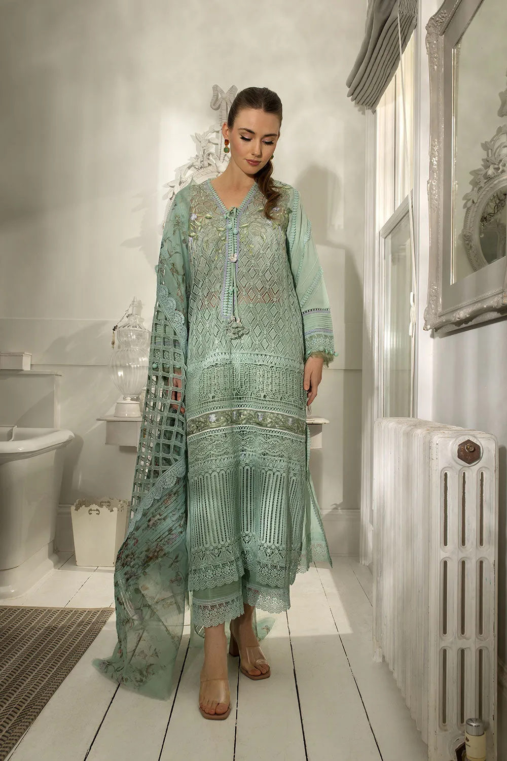 SOBIA NAZIR LUXURY LAWN 2024 | 6B