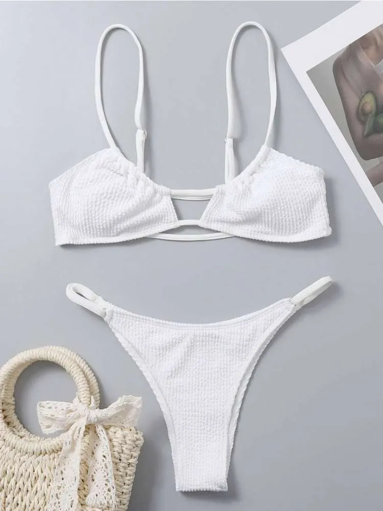Stylish High-Waisted Floral Bikini Set for Effortless Beach Glam