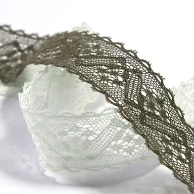 Torchon Lace #100 Pale Silver
