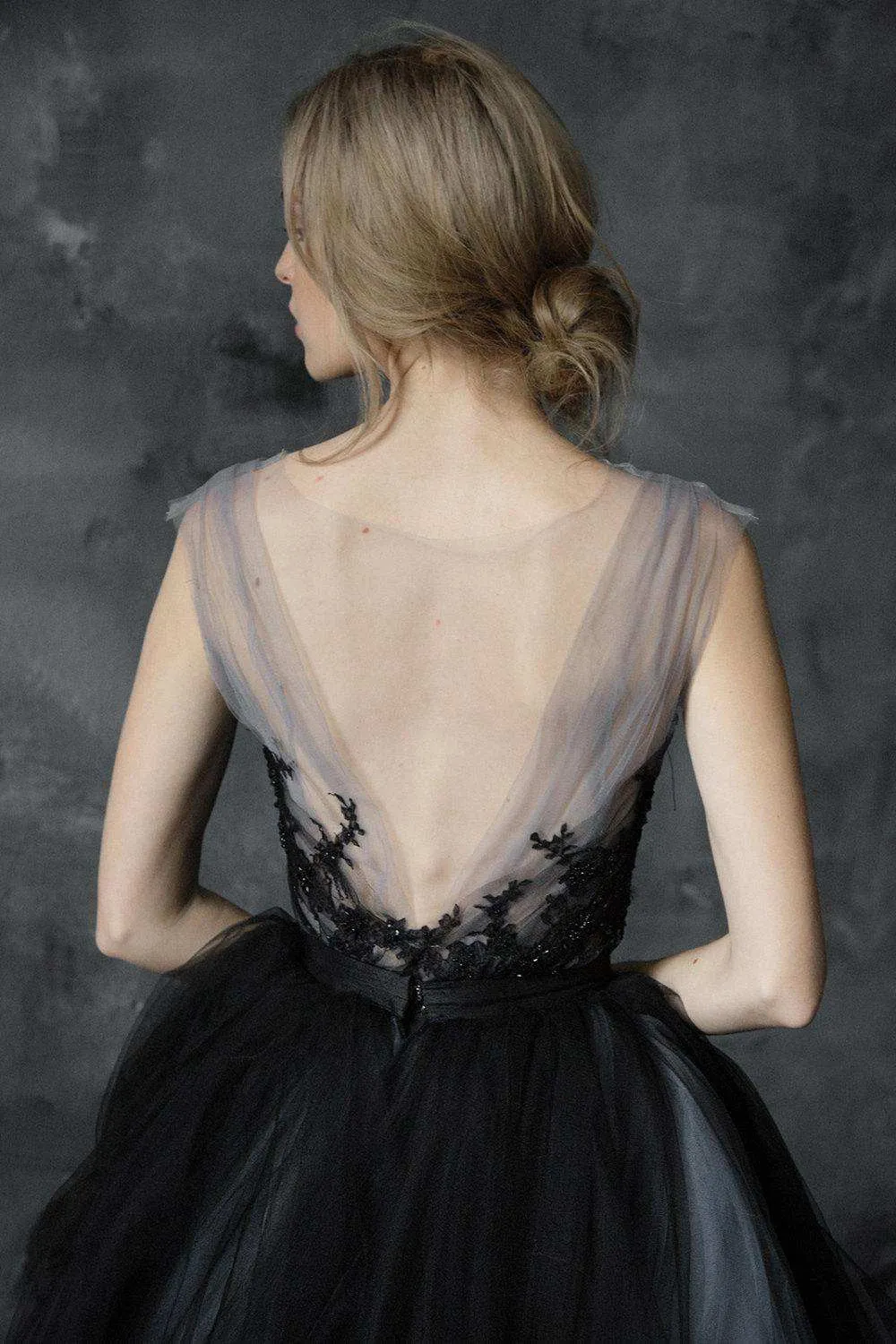 Tulle Lace Embroidered Wedding Dress-715077
