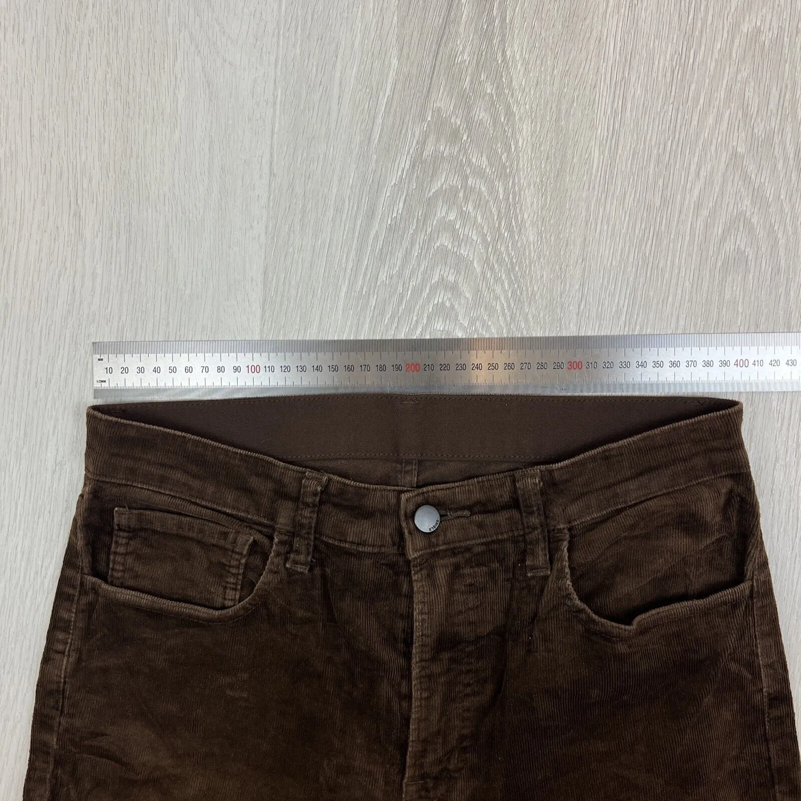 Uniqlo Mens Brown Corduroy Pants Size Medium (30-33 Inch Waist)