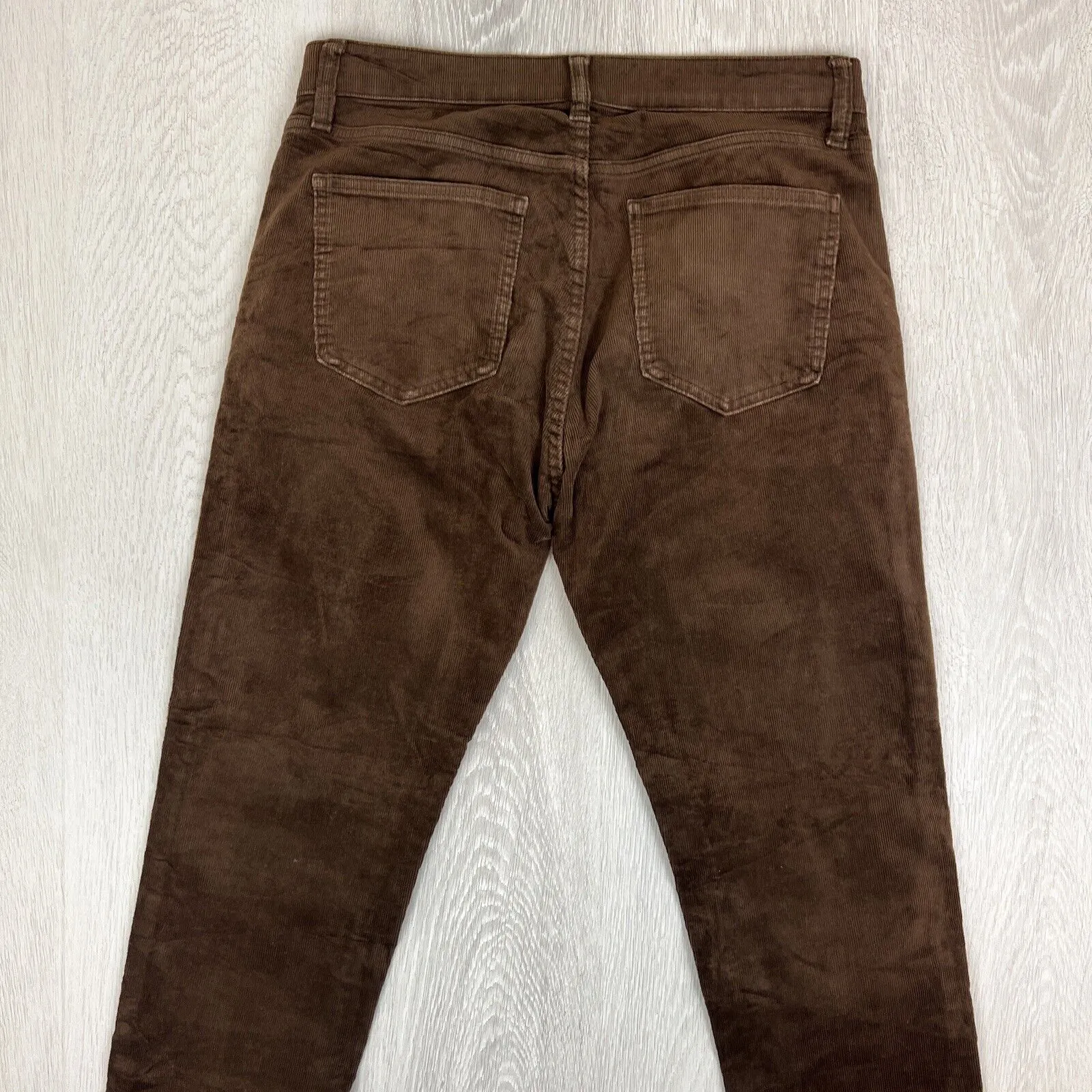 Uniqlo Mens Brown Corduroy Pants Size Medium (30-33 Inch Waist)