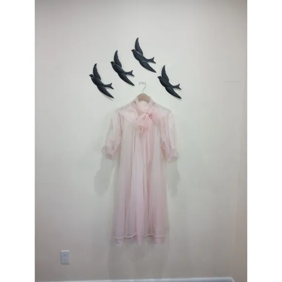 Vintage 1950's Pink Double Layer Sheer Chiffon &amp; Lace Peignoir Robe Bow Tie - M