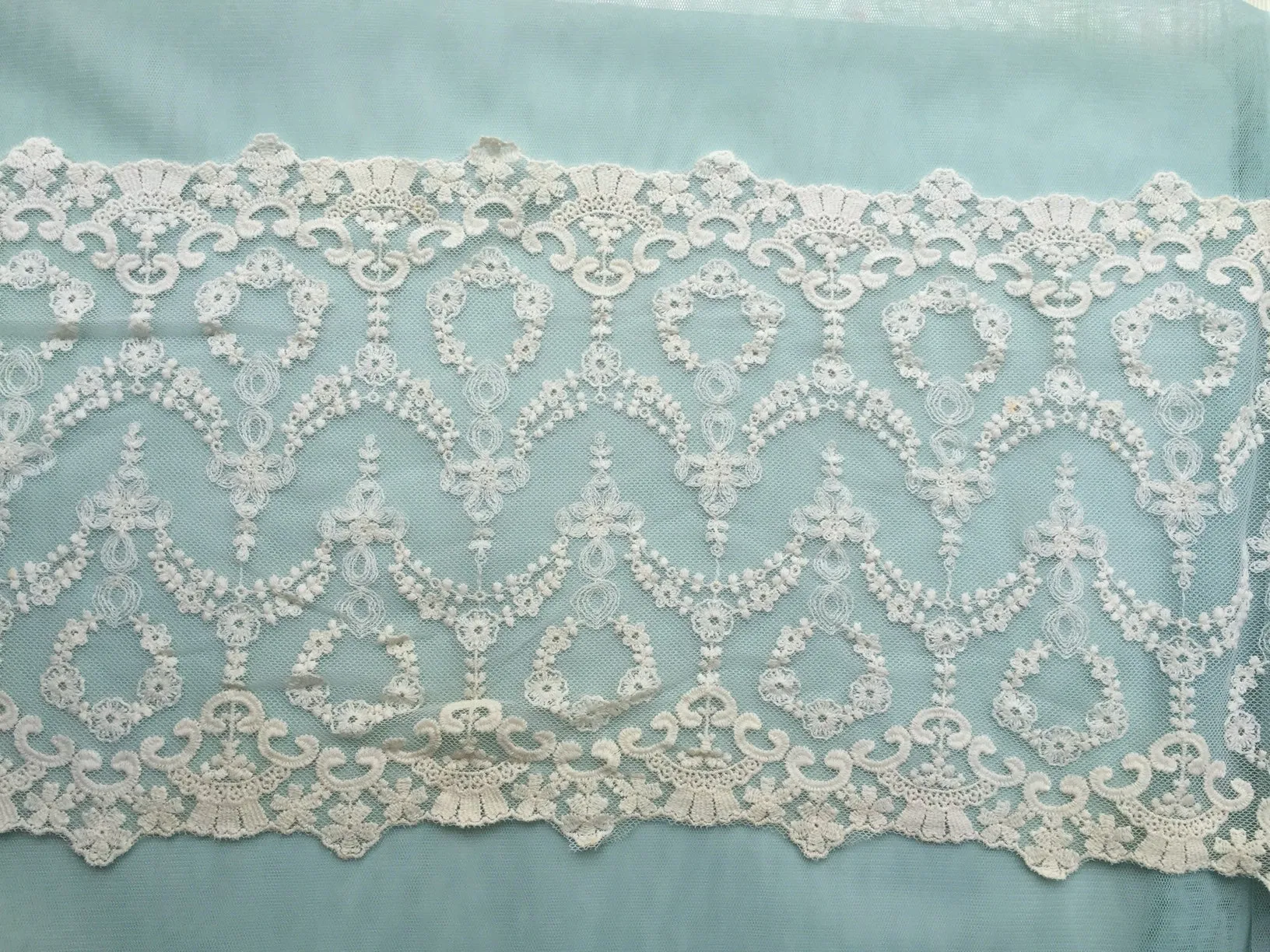 Vintage Chantilly Lace,