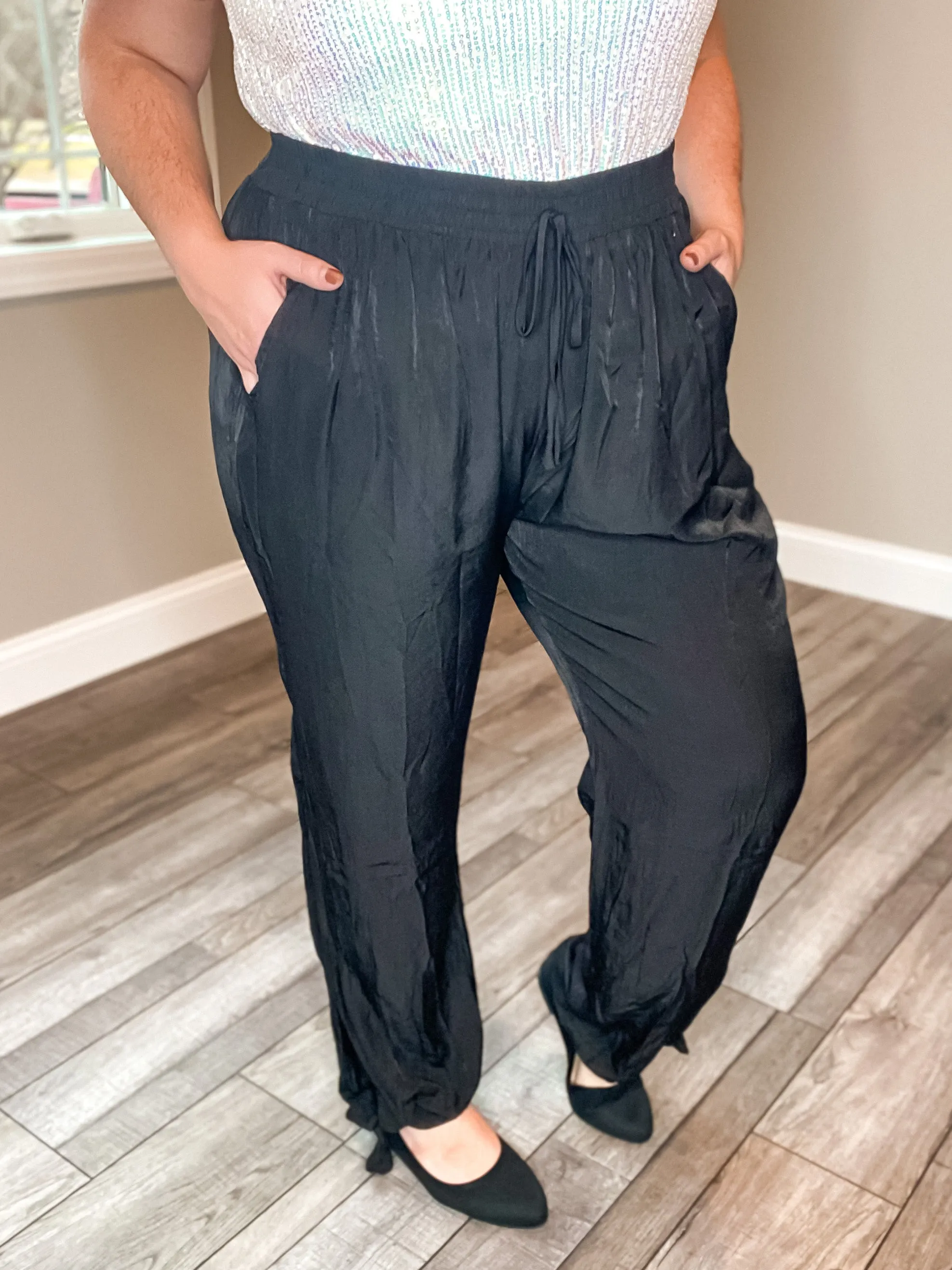 Walk in Central Park Pants- Black