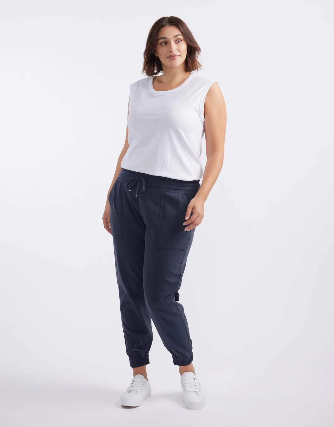Weekend Utility Pants - Navy