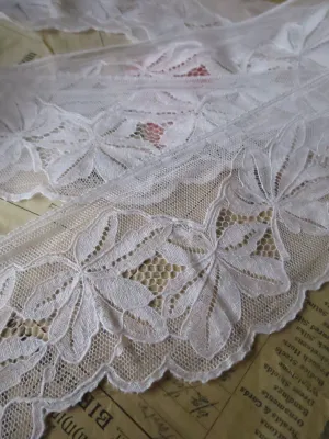 White English Nottingham Lace-  Foliage- 9.8 cm