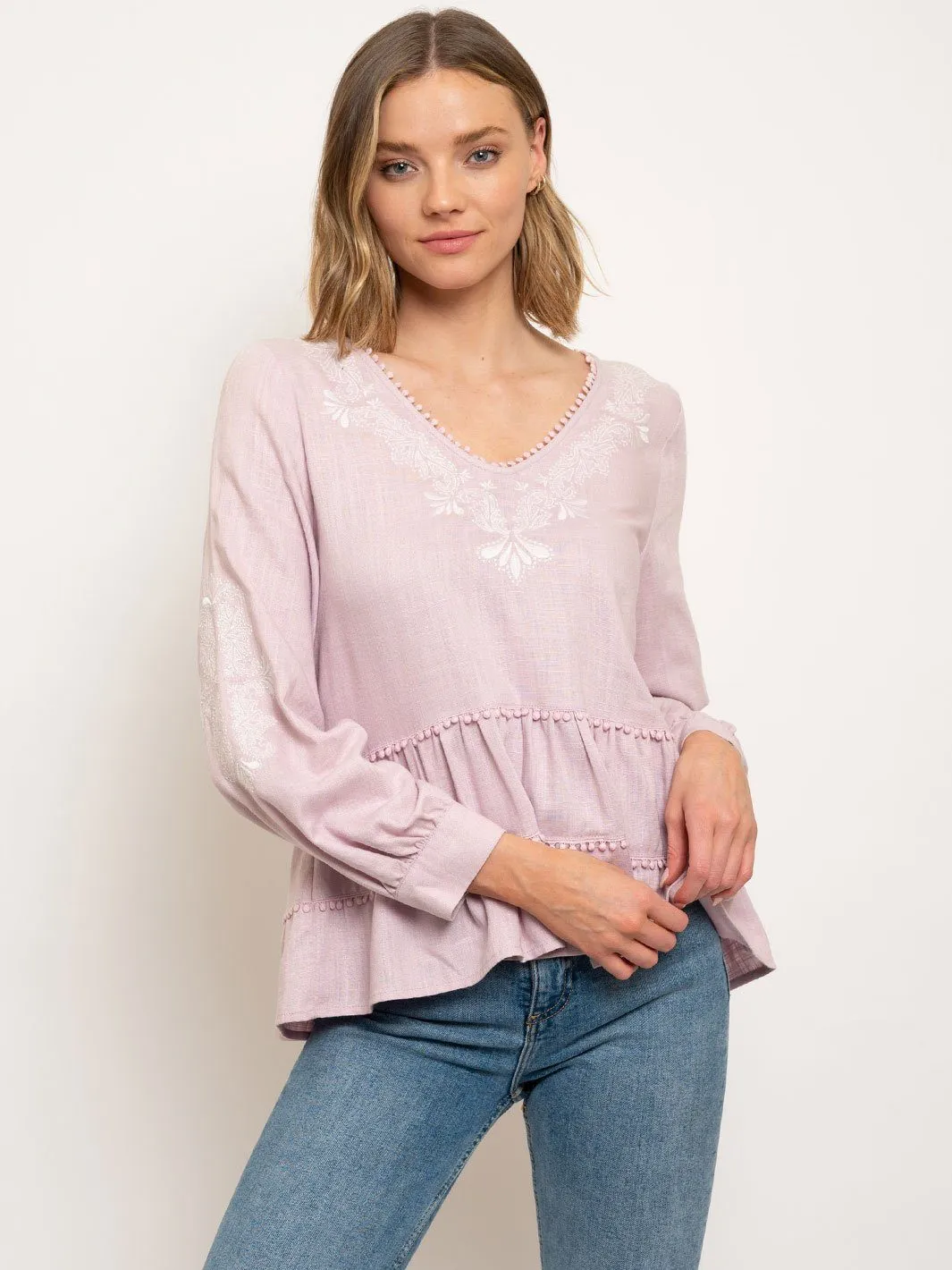 WOMEN'S EMBROIDERED V-NECK PEPLUM TOP