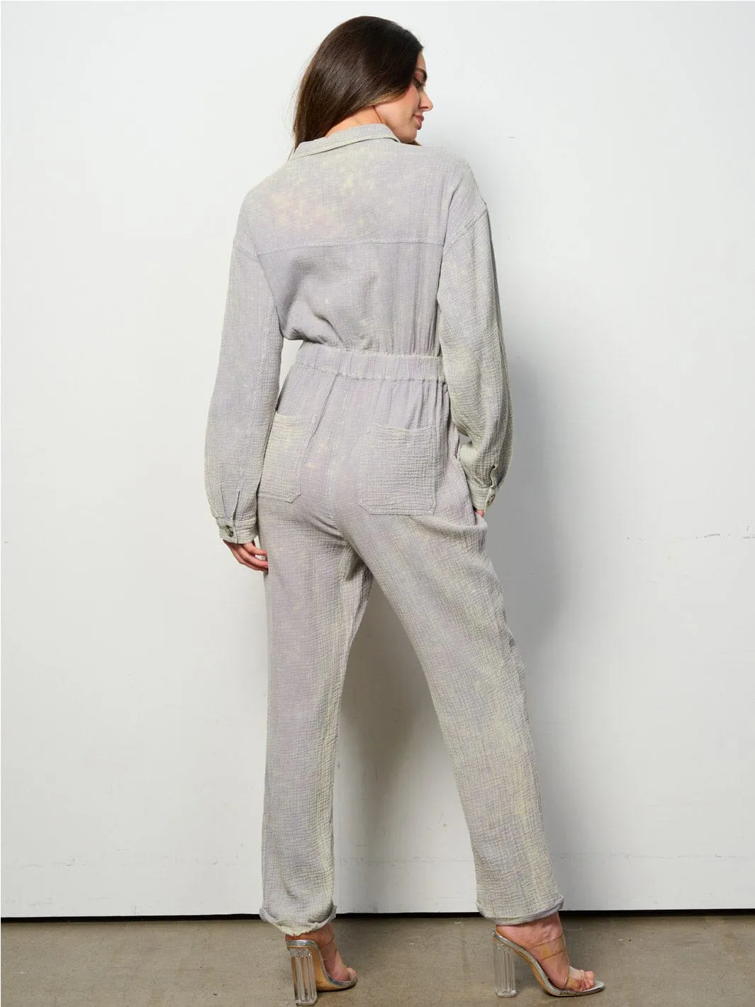 WOMEN'S LONG SLEEVE BUTTON UP POCKETS WASHED JUMPSUIT