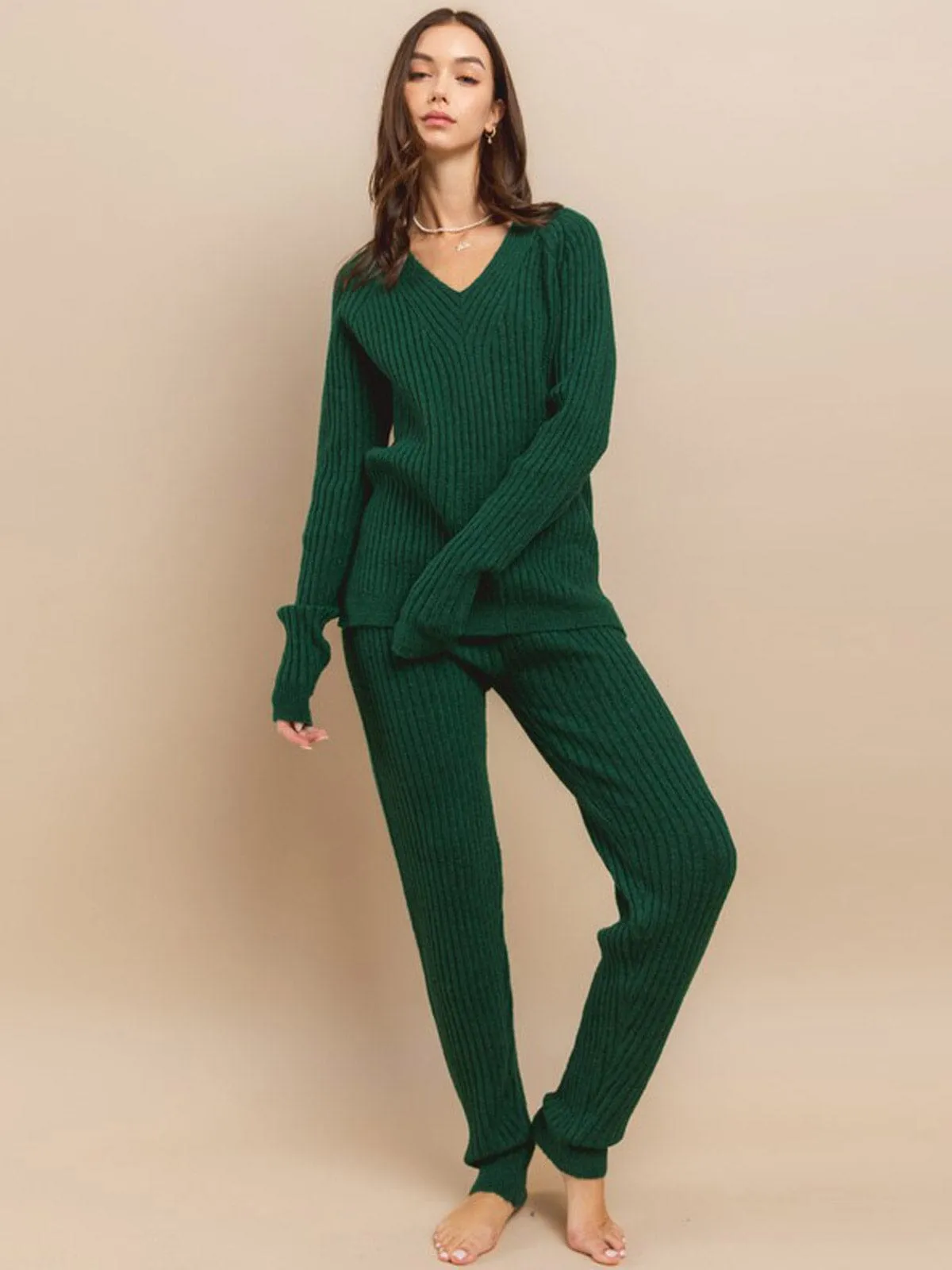 WOMEN'S LONG SLEEVE V-NECK TOP & PANTS RIBBED 2PC. SET
