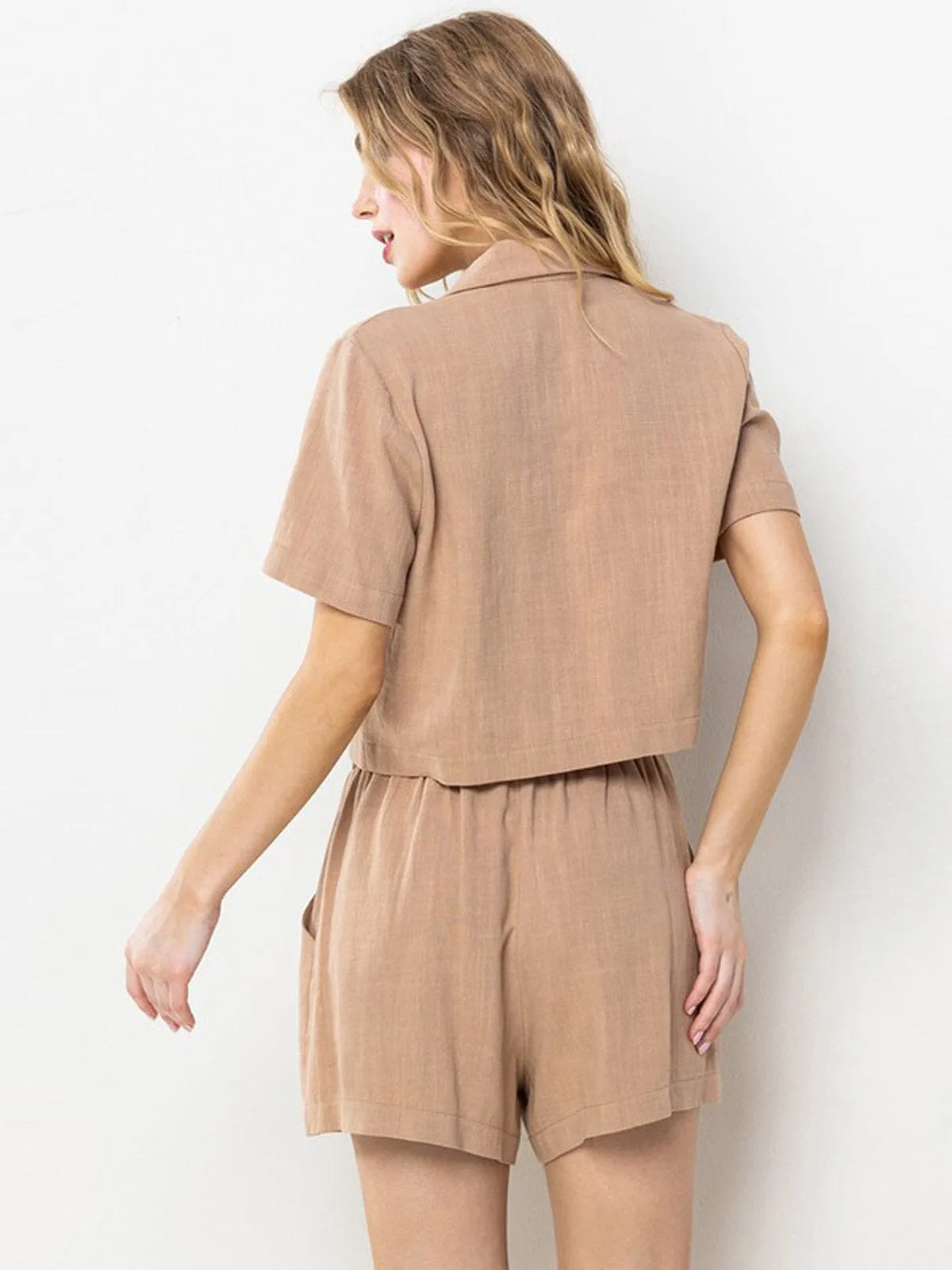 WOMEN'S SHORT SLEEVE BLOUSE TOP & ELASTIC WAIST SHORTS 2PC.SET