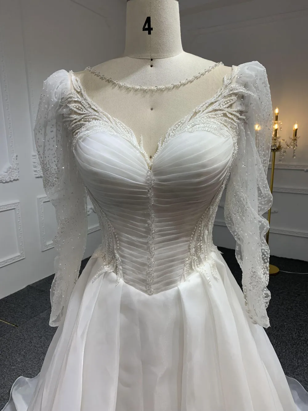 Z011# A Line Sweetheart long sleeves Ruffles Beaded Lace Wedding Dresses